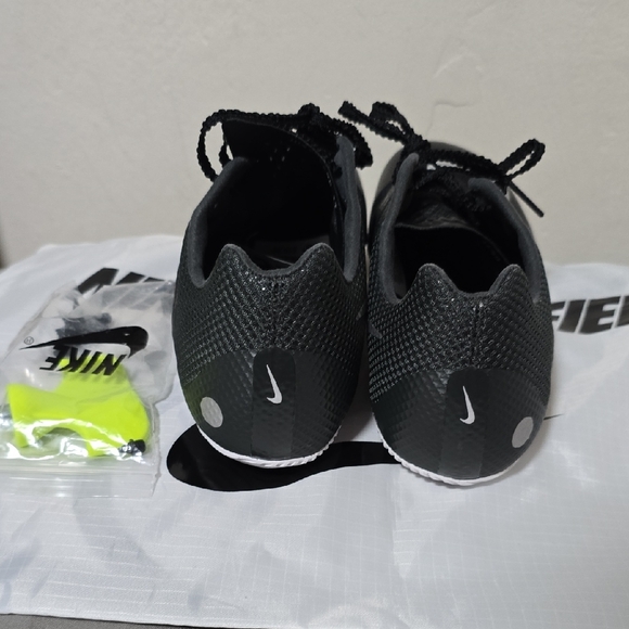 Nike Women's Black and Silver Athletic Shoes - Picture 4 of 6